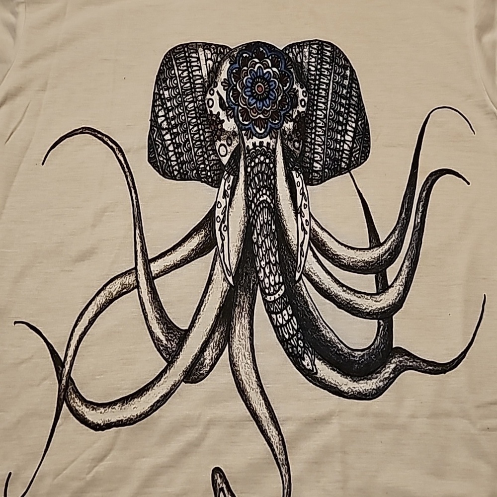 Elephantpus tshirt